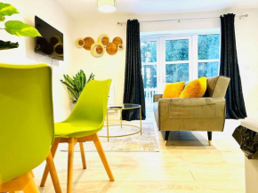 Stylish Dover Apt With Castle View